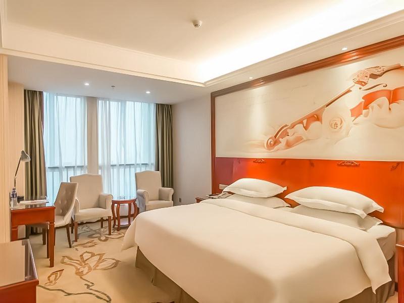 Vienna Hotel Jian People Square 吉安市 エクステリア 写真